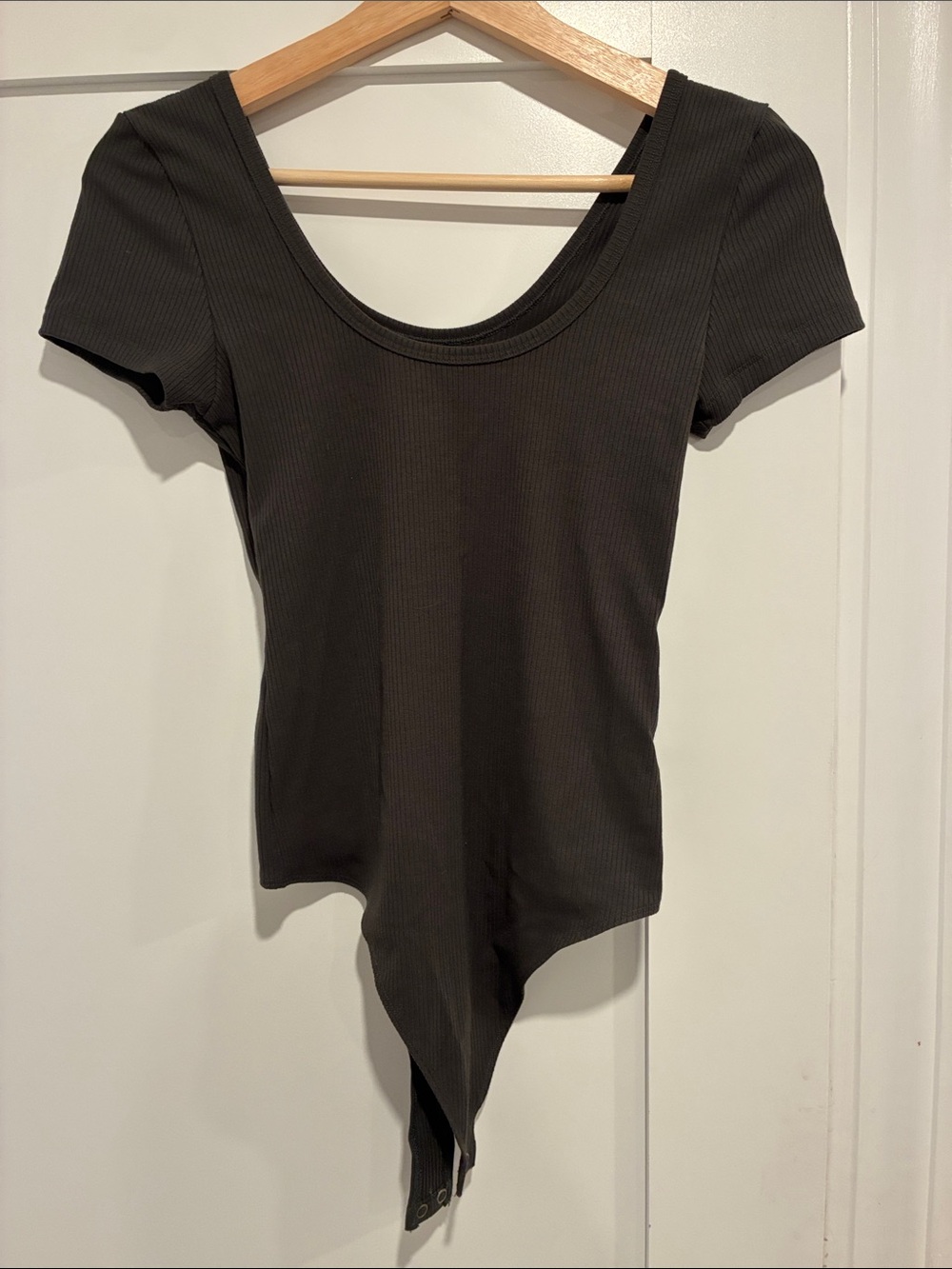 American Eagle Outfitters Ribbed Scoop Neck Short Sleeve Bodysuit - Olive